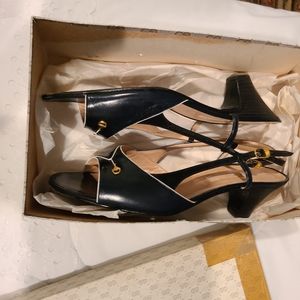 Woman Sandals Gucci size 39